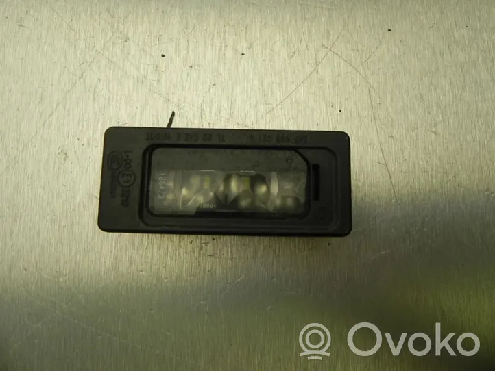 Skoda Superb B8 (3V) Lampa oświetlenia tylnej tablicy rejestracyjnej 3AF943021A