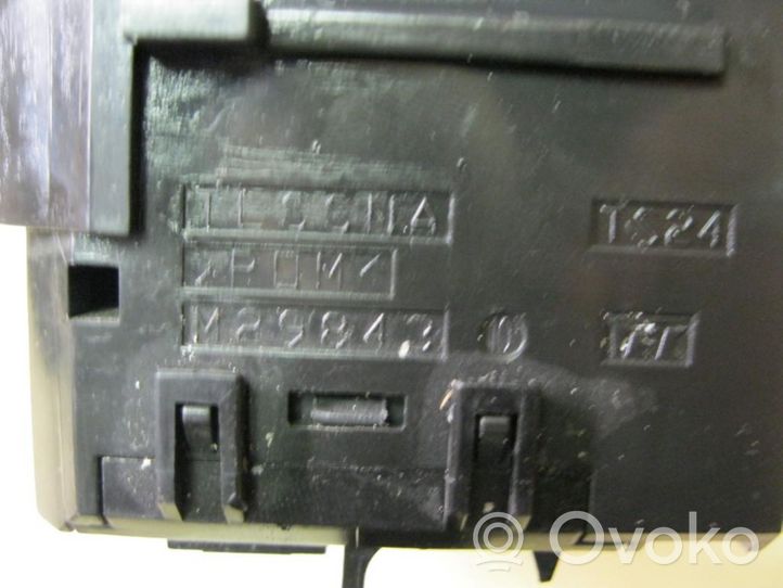 Honda CR-V Multifunctional control switch/knob M29843