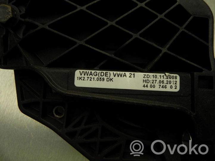 Volkswagen Jetta IV Pedale della frizione 1K2721059DK