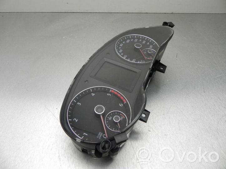 Volkswagen Jetta IV Speedometer (instrument cluster) 5C6920962A