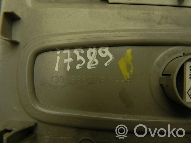 Renault Clio IV Inne oświetlenie wnętrza kabiny 739486822R