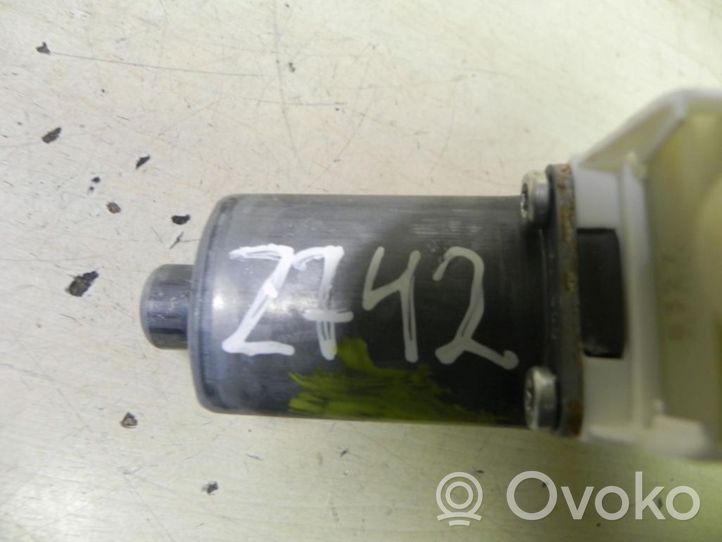 BMW 4 F32 F33 Moteur de lève-vitre de porte avant 0130822515