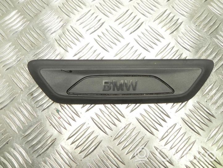 BMW X1 F48 F49 Etuoven kynnyksen suojalista 7349674