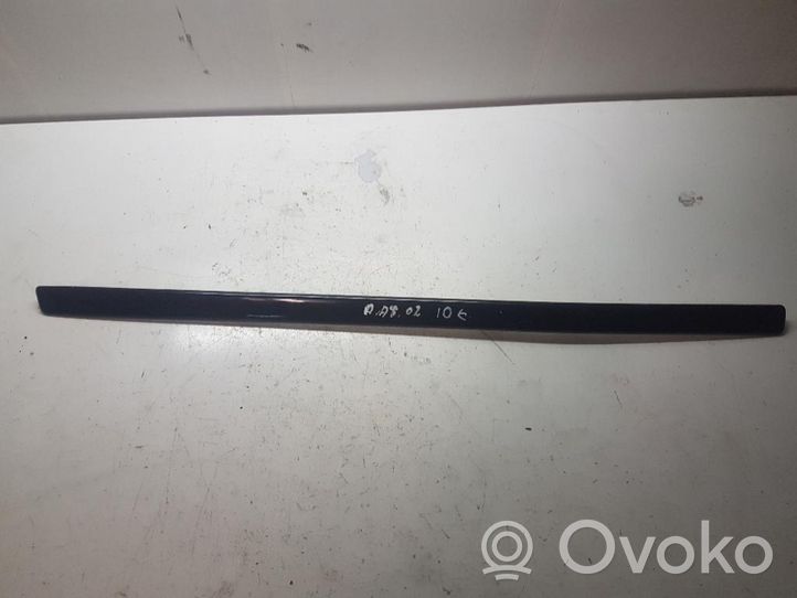 Audi A8 S8 D2 4D Rivestimento laterale della consolle centrale posteriore 4D0867419