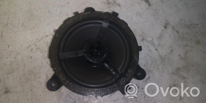 Volvo S80 Front door high frequency speaker 