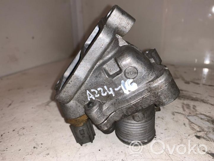 Volvo S60 Alloggiamento termostato 30650022