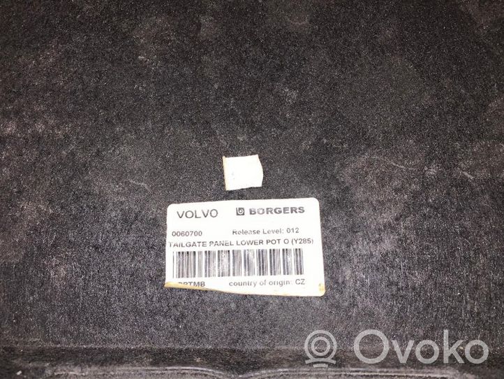 Volvo XC70 Parcel shelf 0060700