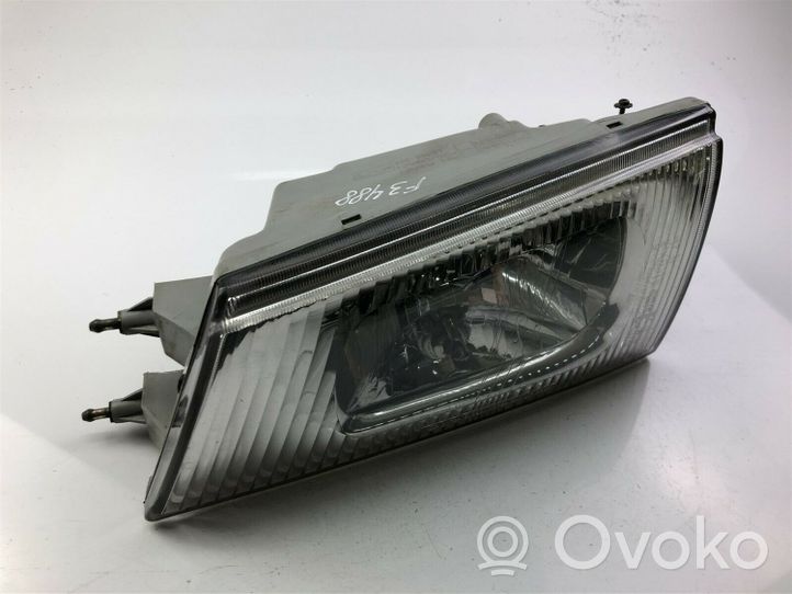 KIA Pregio Lampa przednia 0K76B51040A