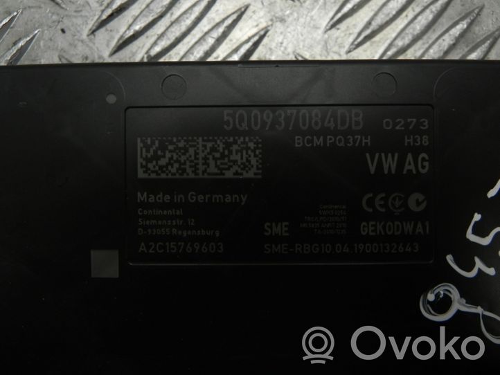 Volkswagen Tiguan Module confort 5Q0937084DB