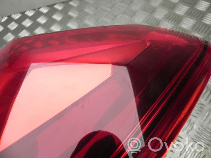 Opel Corsa E Rear/tail lights 13428447