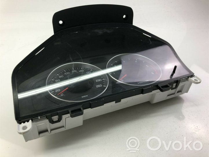 Volvo XC60 Tachimetro (quadro strumenti) 31327581AA