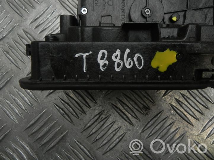 BMW 2 F46 Etuoven lukko 7281944