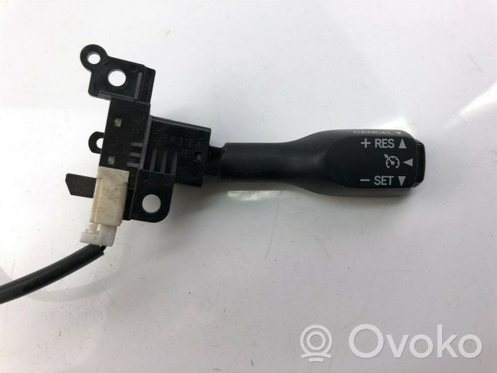 Toyota RAV 4 (XA20) Cruise control switch 18A174