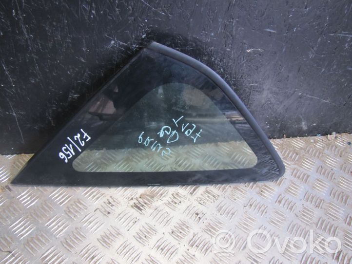 Toyota Prius (XW20) Ventanilla de ventilación de la puerta trasera 