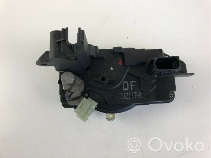 Opel Astra H Loading door lock 13210748