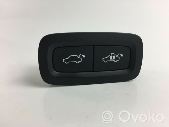 Volvo XC90 Przełącznik / Przycisk otwierania klapy bagażnika 31376890