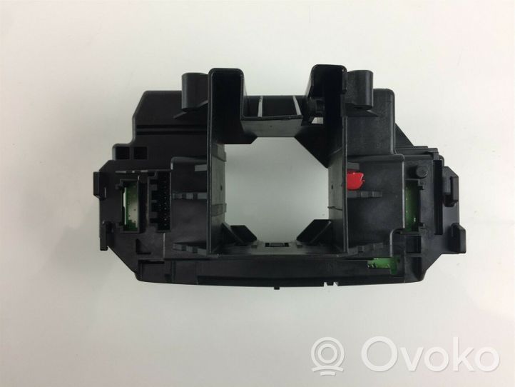 Volvo V40 Interrupteur / bouton multifonctionnel 31343022