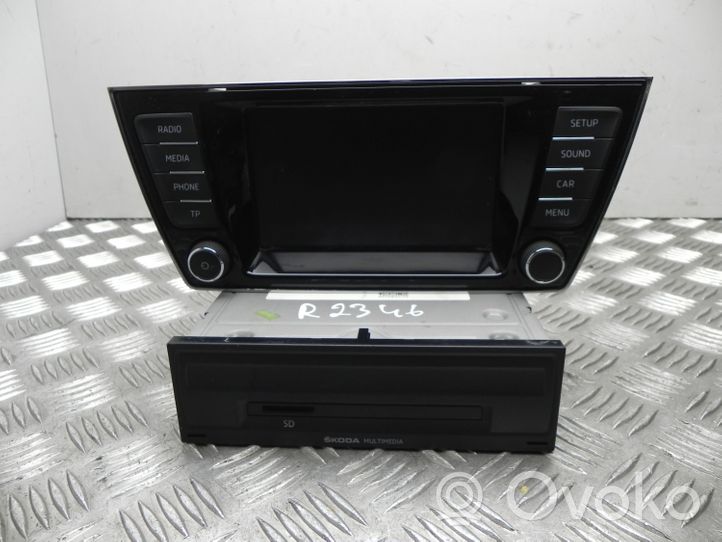 Skoda Fabia Mk1 (6Y) Radio/CD/DVD/GPS-pääyksikkö 6V0919604