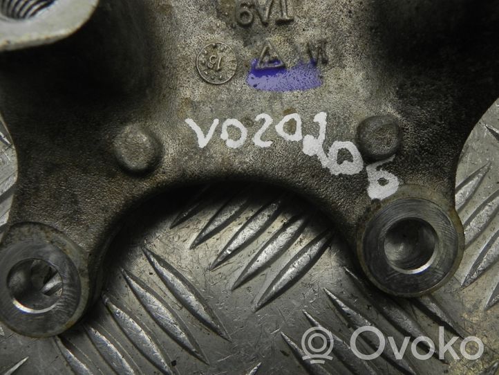 Honda Civic IX EGR-venttiilin/lauhduttimen kiinnike TA9