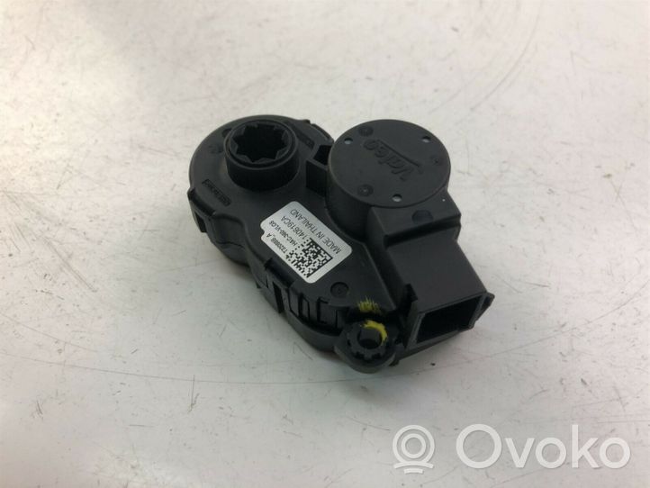 Renault Kadjar Fuel tank opening switch HAC360VLG5