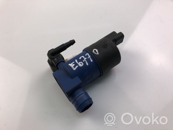 Renault Espace III Pompe lave-phares 9641553880