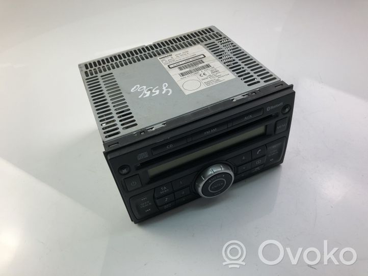 Nissan Navara D22 Radio/CD/DVD/GPS-pääyksikkö 281855X36B