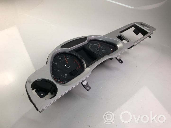 Audi A6 S6 C6 4F Speedometer (instrument cluster) 4F0920901N