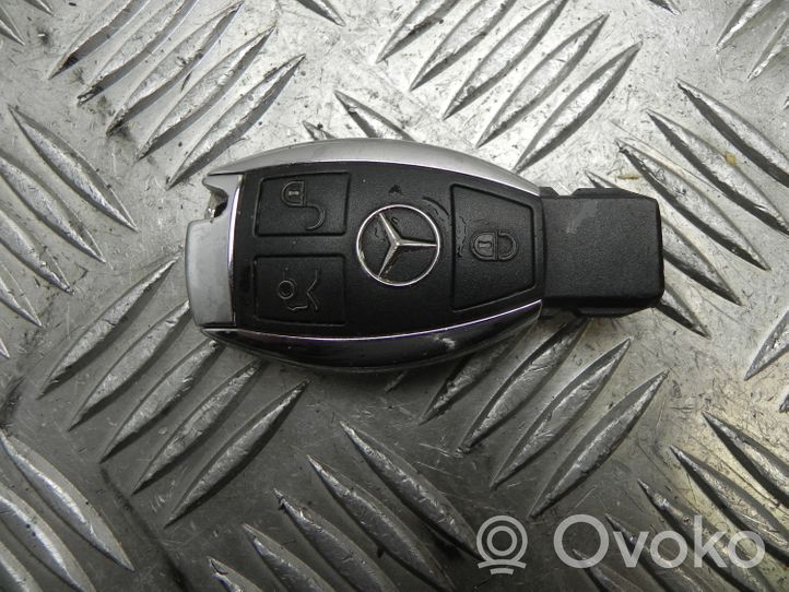 Mercedes-Benz S W222 Užvedimo raktas (raktelis)/ kortelė 546