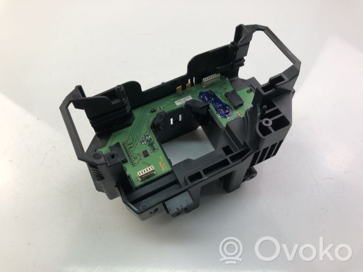 Volvo V60 Przełącznik / Przycisk kierownicy 31343014