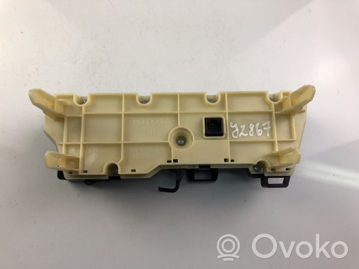 Toyota Prius (XW30) Panel klimatyzacji 75D726LH