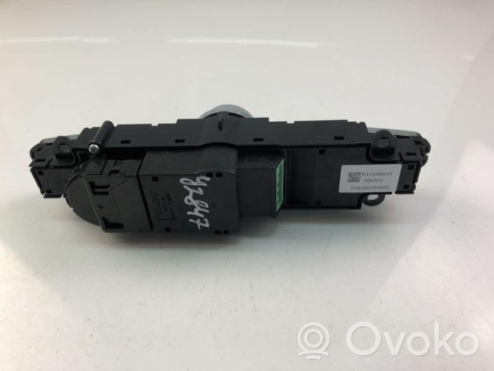 Volvo S90, V90 Ilmastoinnin ohjainlaite P31398845