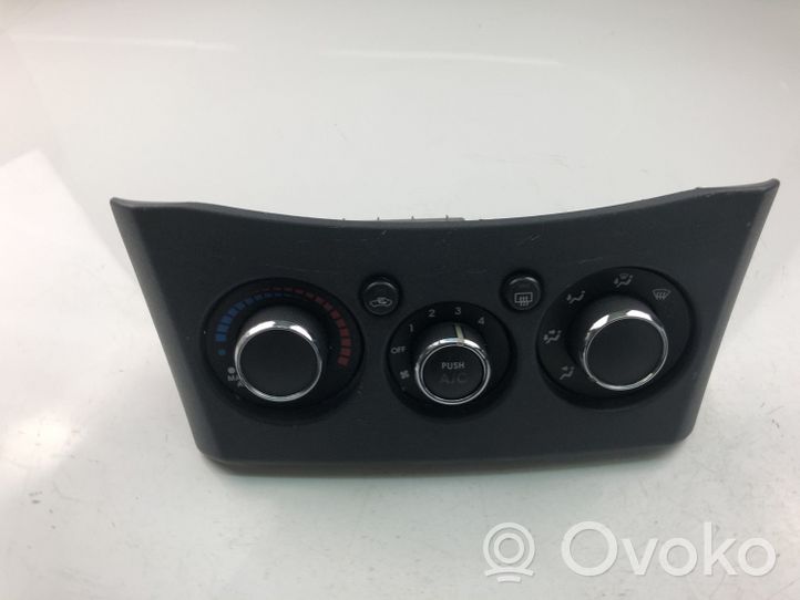 Mitsubishi Eclipse Oro kondicionieriaus/ klimato/ pečiuko valdymo blokas (salone) MN121361HA