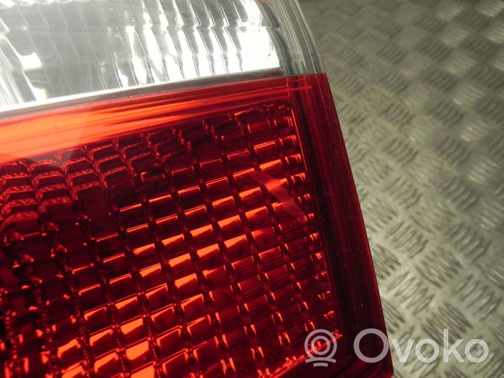 Toyota Corolla E160 E170 Lampa tylna 8158002520