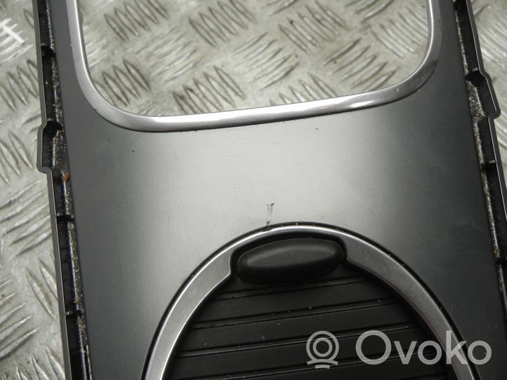 Toyota Avensis T270 Panel klimatyzacji / Ogrzewania 5880505220