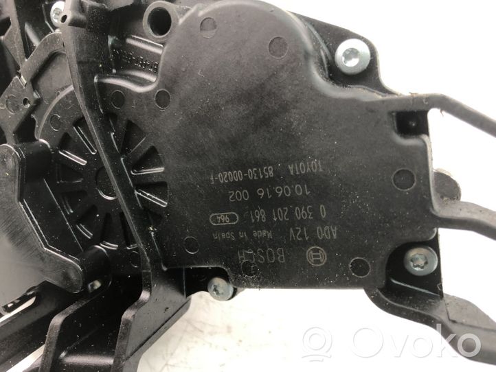 Toyota Yaris Moteur d'essuie-glace 0390201861