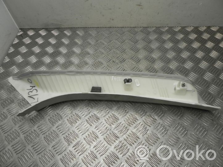 Land Rover Discovery Sport Отделка стойки (A) FK7203511AE