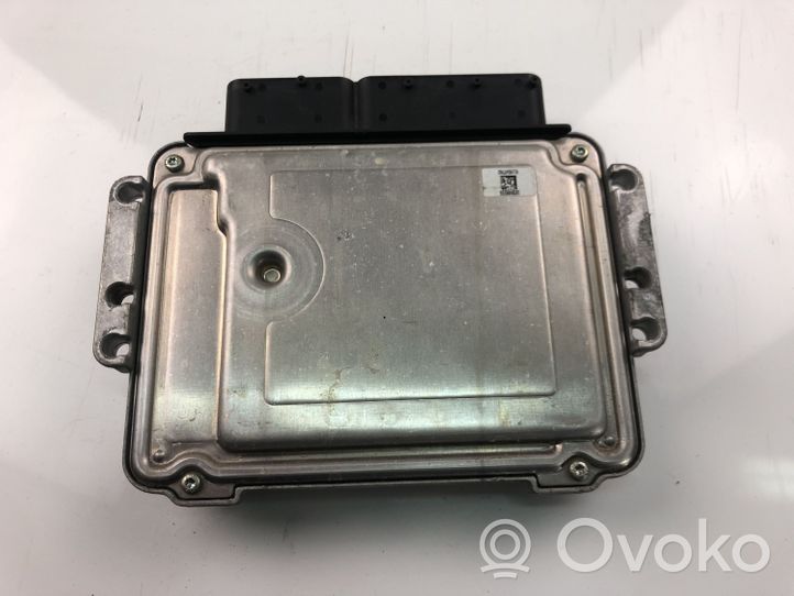 KIA Ceed Sterownik / Moduł ECU 391102BRE9