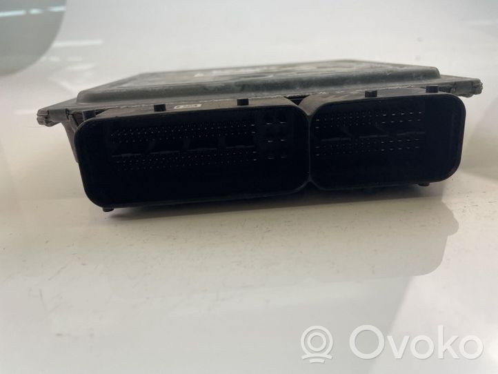 Skoda Yeti (5L) Sterownik / Moduł ECU 03F906070JH