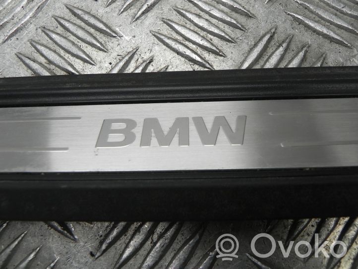 BMW 2 F22 F23 Muu kynnyksen/pilarin verhoiluelementti 7149477