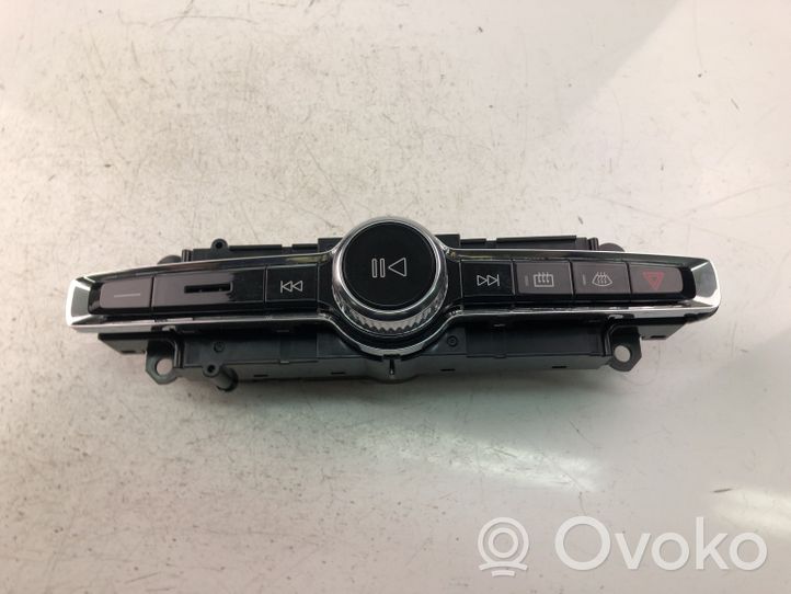 Volvo S90, V90 Ilmastoinnin ohjainlaite P31398845