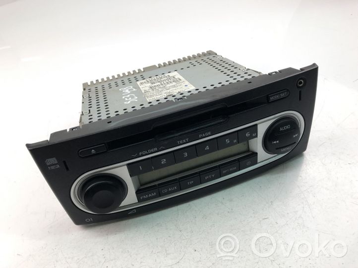 Mitsubishi Colt Panel / Radioodtwarzacz CD/DVD/GPS 8701A239