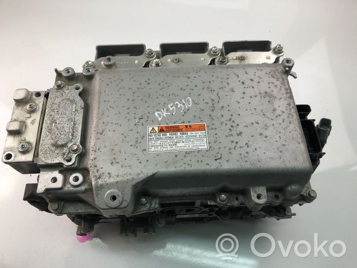 Toyota RAV 4 (XA40) Convertitore di tensione inverter G92A042030