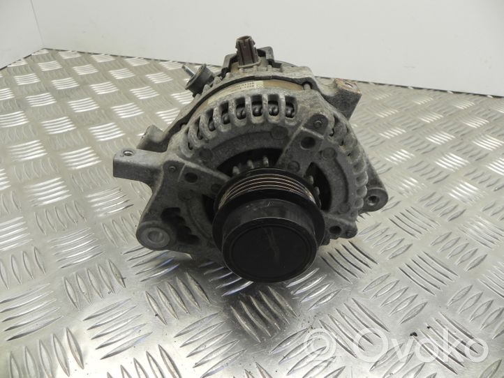 Toyota Verso-S Generatore/alternatore 2706047150