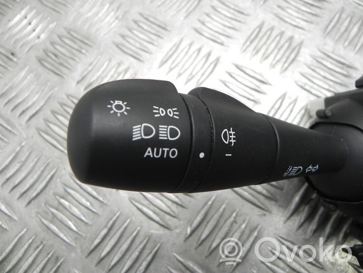 Renault Twingo III Wiper turn signal indicator stalk/switch 255673926R