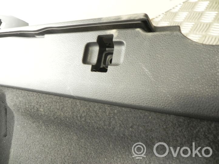 Volkswagen PASSAT B8 Osłona tylnej klapy 3G9867427L