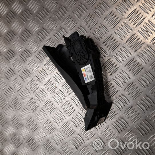 KIA Optima Accelerator throttle pedal 351902E000