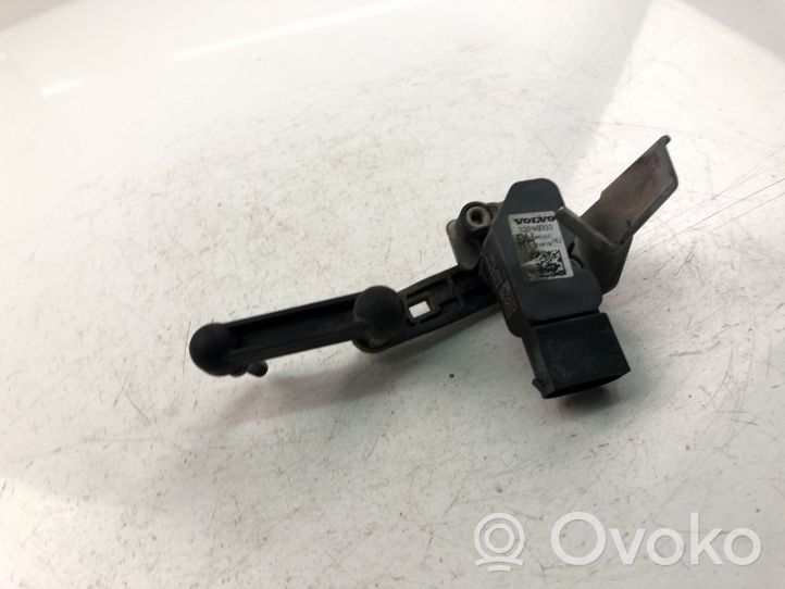 Volvo XC60 Air suspension front height level sensor 32246992