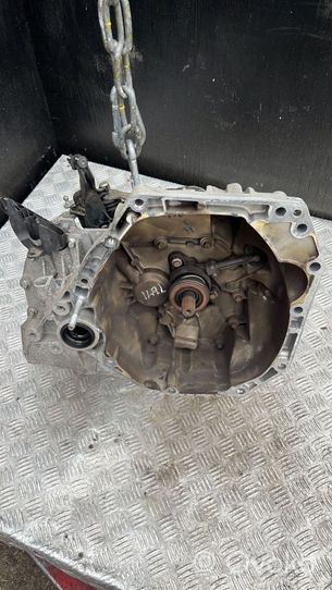 Dacia Lodgy Manual 5 speed gearbox JR5079