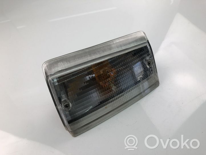 Iveco Daily 45 - 49.10 Indicatore di direzione del parafango anteriore 16168D