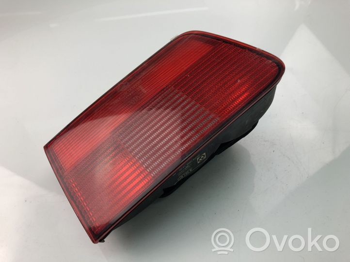 BMW 5 E39 Luci posteriori 8361673